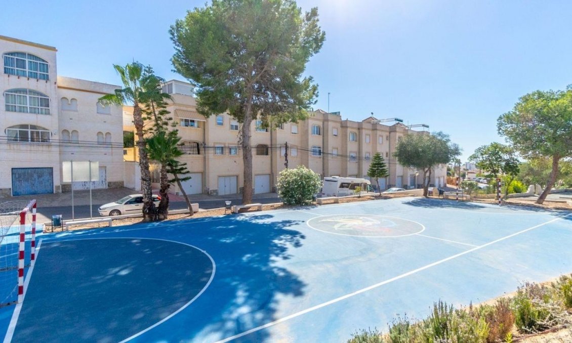 Segunda mano - Villa -
Orihuela Costa - Costa Blanca