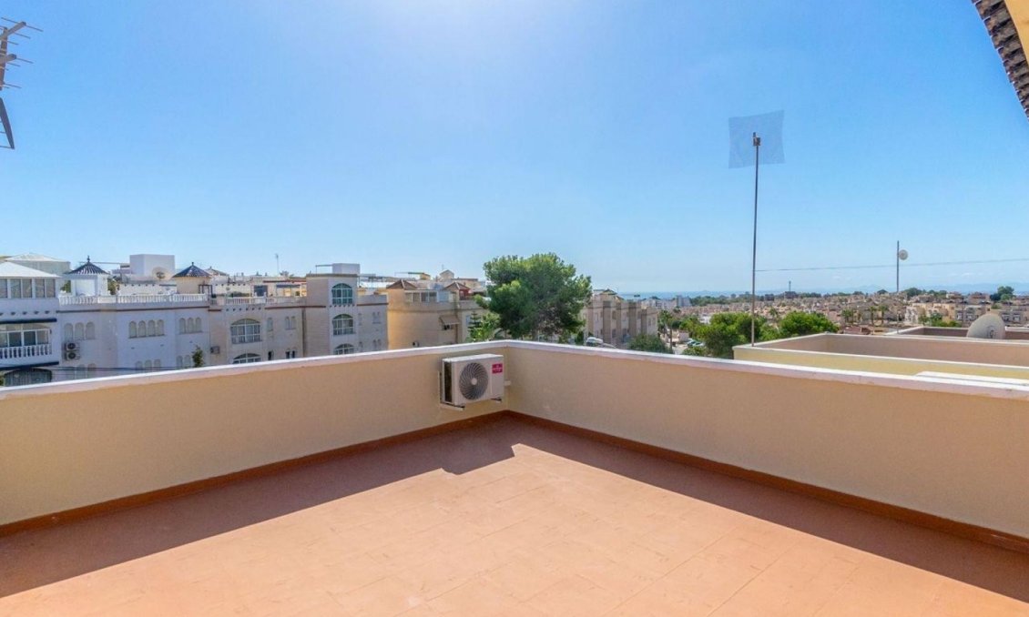 Segunda mano - Villa -
Orihuela Costa - Costa Blanca