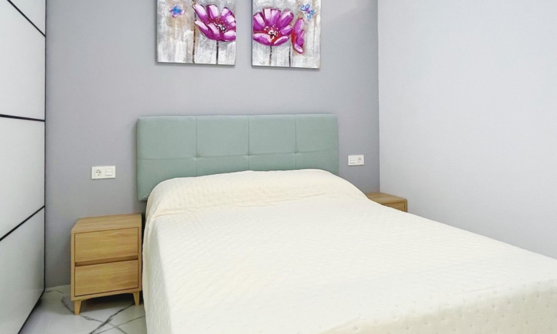 Használt Ingatlanok - Apartman -
Torrevieja - Costa Blanca