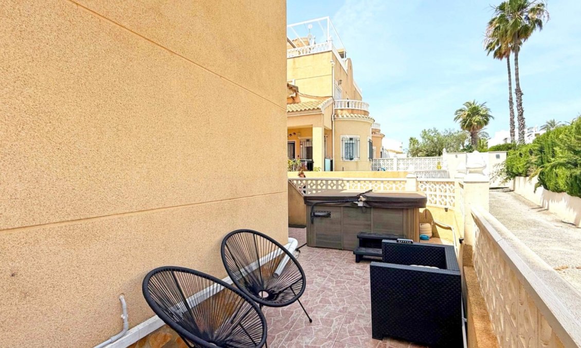 Segunda mano - Villa -
Orihuela Costa - Costa Blanca