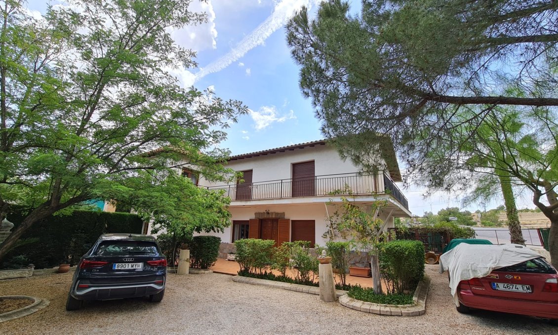 Wiederverkauf - Villa -
Monóvar/Monóver - Inland