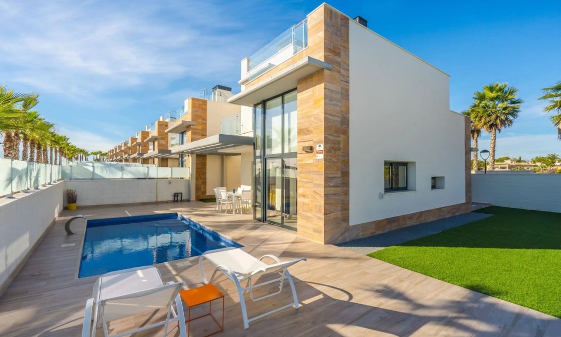 Revente - Villa -
Cabo Roig - Costa Blanca