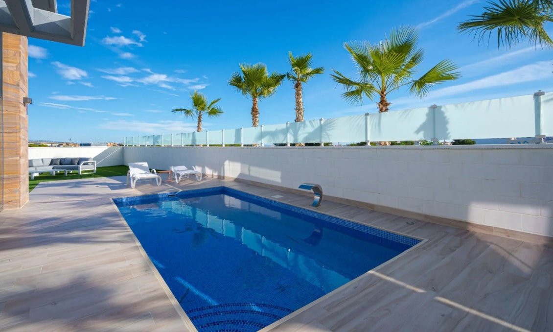 Revente - Villa -
Cabo Roig - Costa Blanca