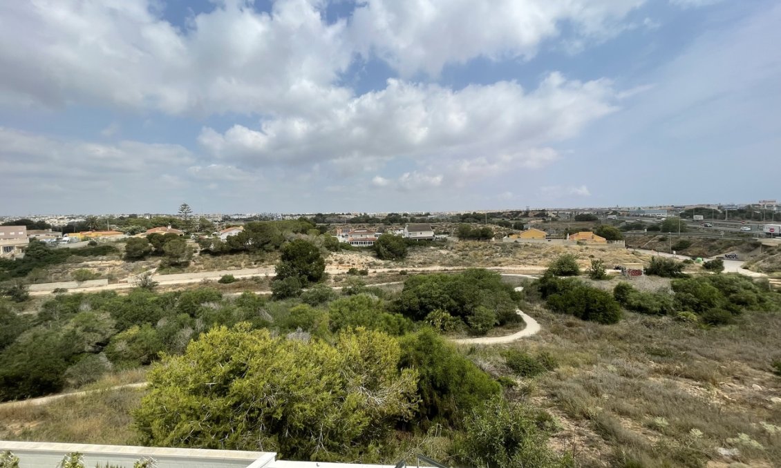 Revente - Villa -
Cabo Roig - Costa Blanca
