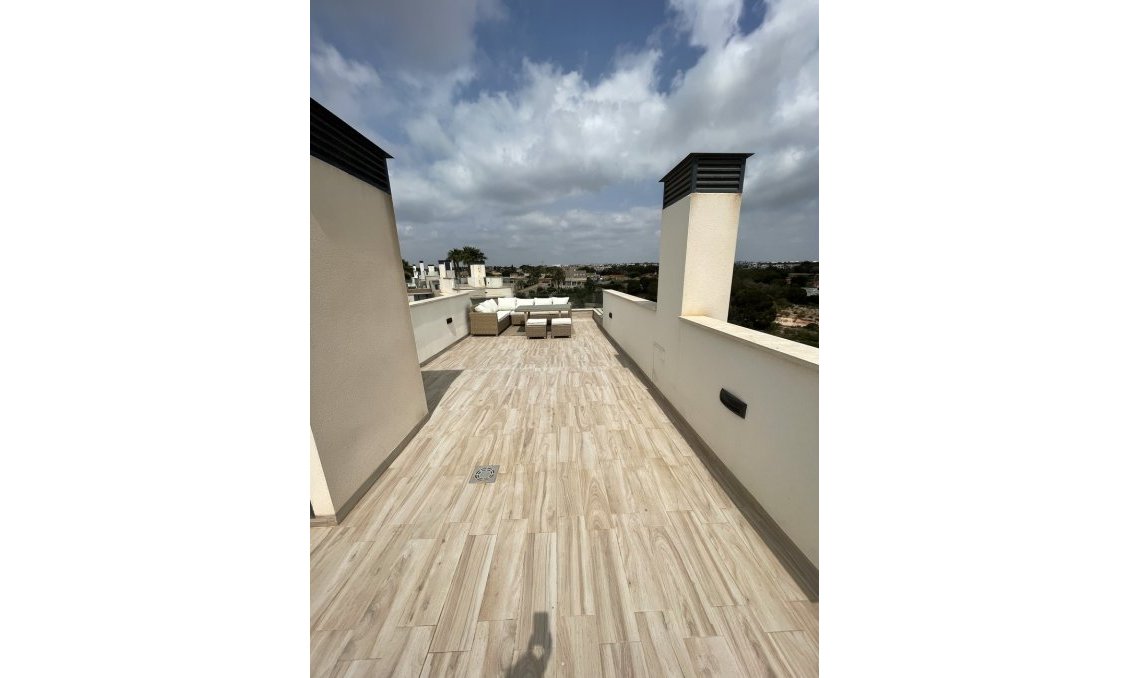 Revente - Villa -
Cabo Roig - Costa Blanca