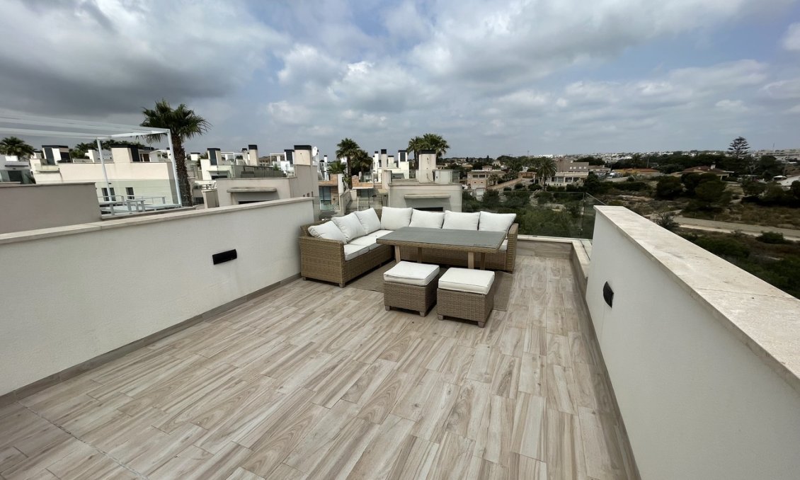 Revente - Villa -
Cabo Roig - Costa Blanca