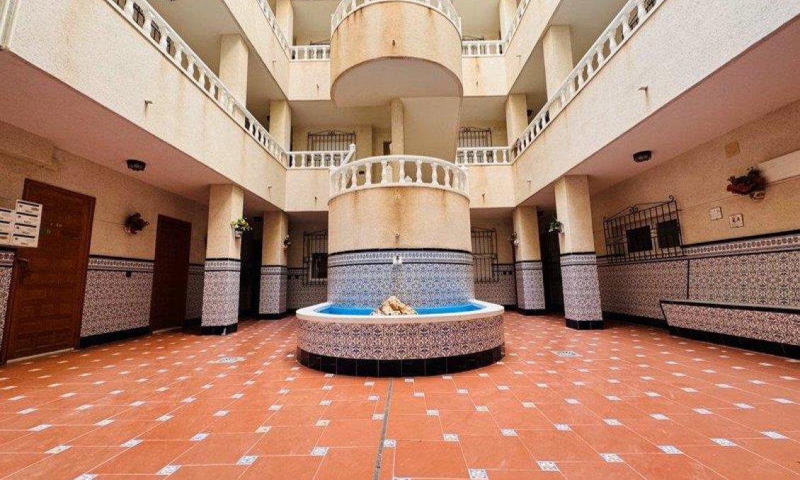 Segunda mano - Apartamento -
La Mata - Costa Blanca