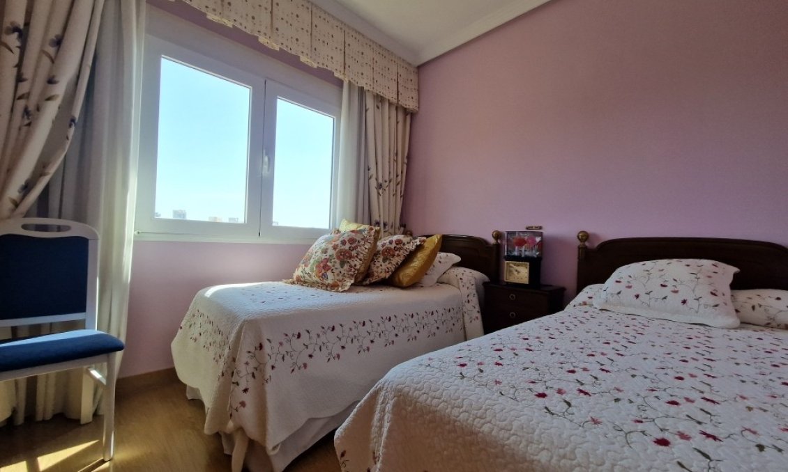 Segunda mano - Apartamento -
Benidorm - Costa Blanca