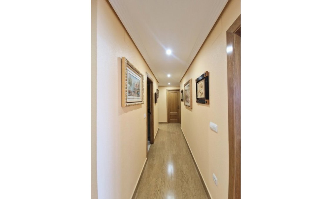 Segunda mano - Apartamento -
Benidorm - Costa Blanca