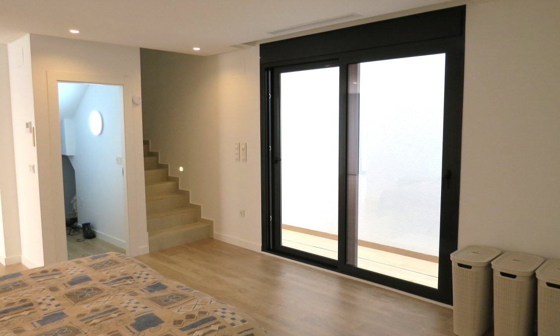 Segunda mano - Villa -
Ciudad Quesada - Costa Blanca