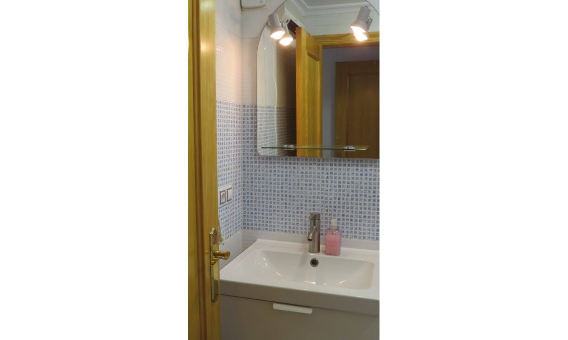 Segunda mano - Apartamento -
Almoradí - Inland