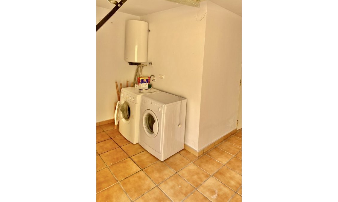 Wiederverkauf - Semi Detached -
Villamartin