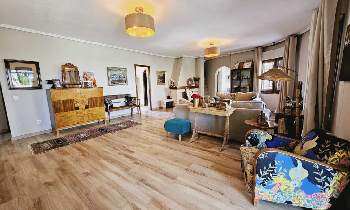 Segunda mano - Villa -
Ciudad Quesada - Costa Blanca