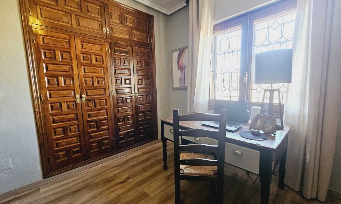 Segunda mano - Villa -
Ciudad Quesada - Costa Blanca