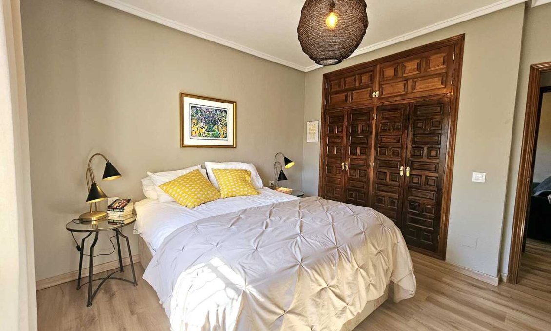 Segunda mano - Villa -
Ciudad Quesada - Costa Blanca
