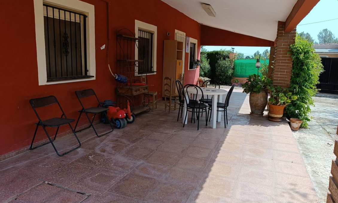 Revente - Villa -
Yecla - Inland