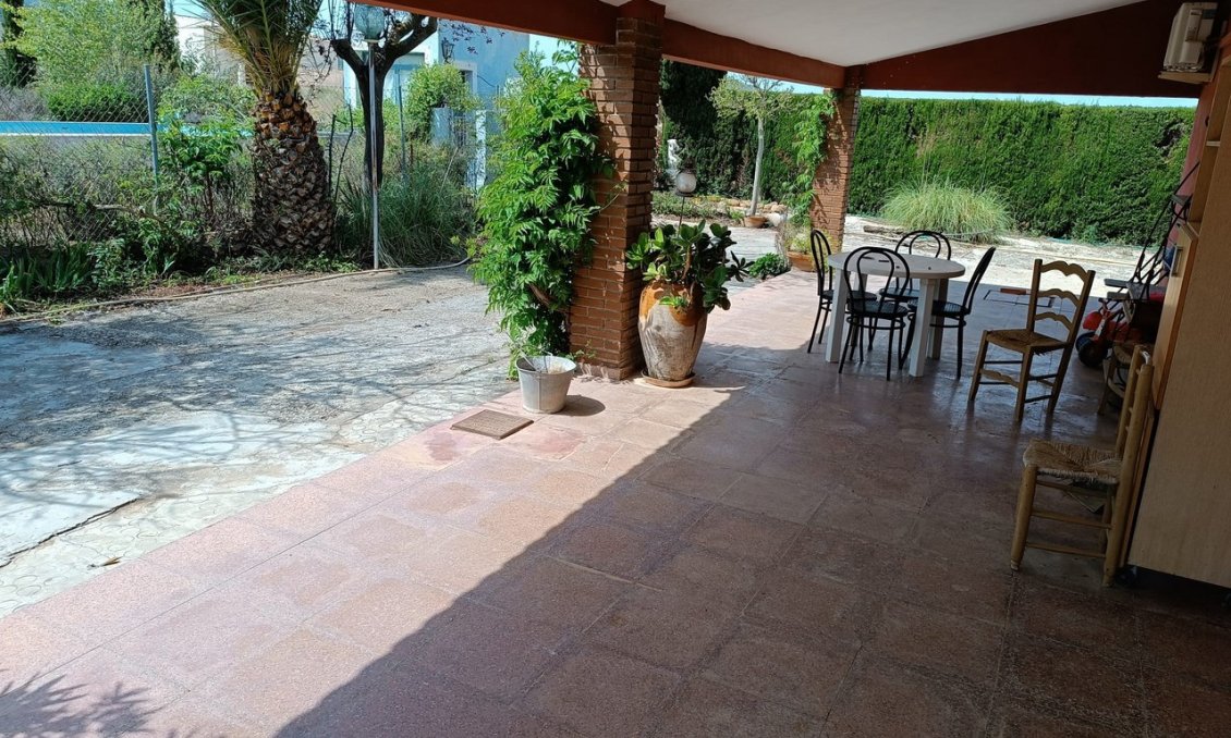 Revente - Villa -
Yecla - Inland