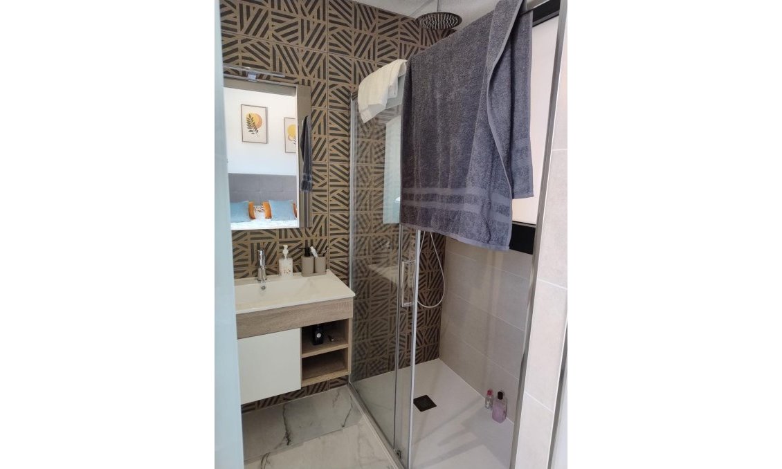Segunda mano - Apartamento -
Orihuela Costa - La Florida