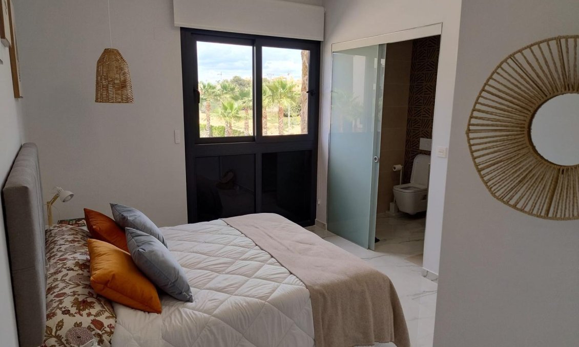 Segunda mano - Apartamento -
Orihuela Costa - La Florida