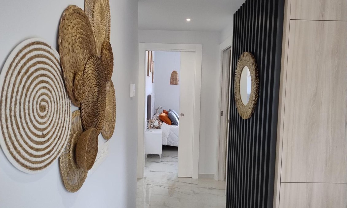 Segunda mano - Apartamento -
Orihuela Costa - La Florida
