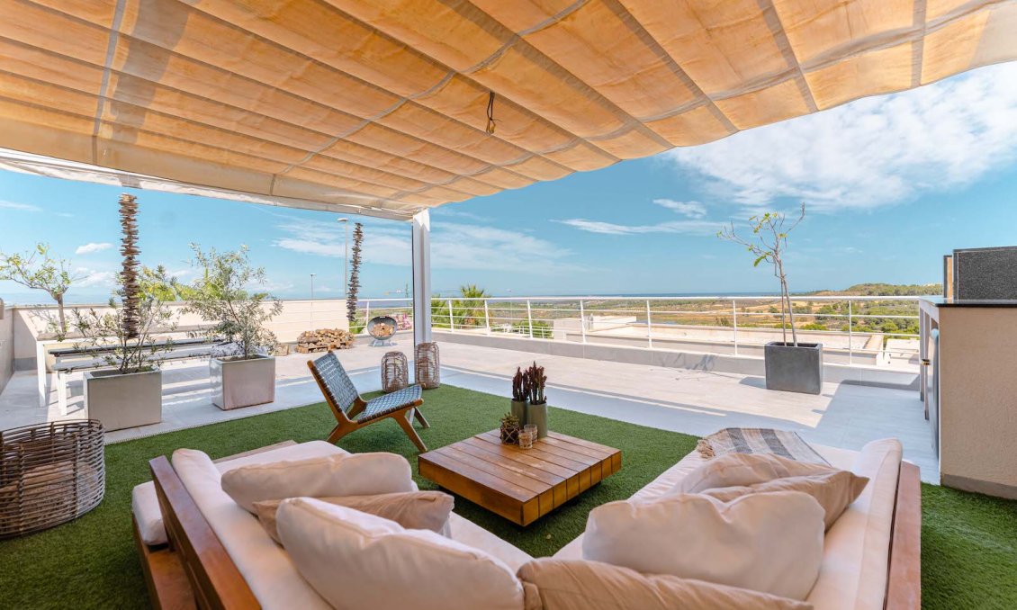 Segunda mano - Villa -
San Miguel de Salinas - Inland