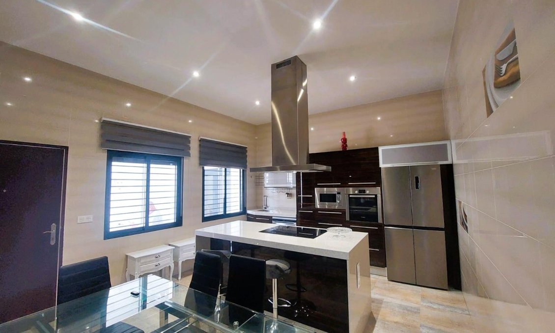 Segunda mano - Villa -
Pilar de la Horadada - Costa Blanca
