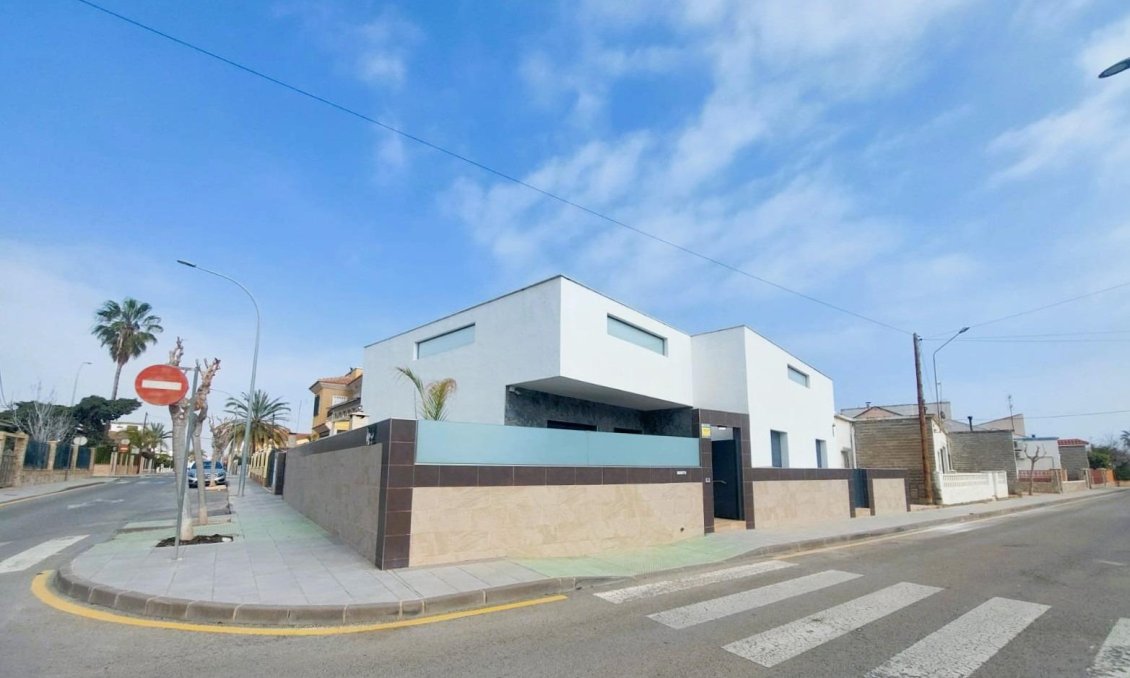 Segunda mano - Villa -
Pilar de la Horadada - Costa Blanca