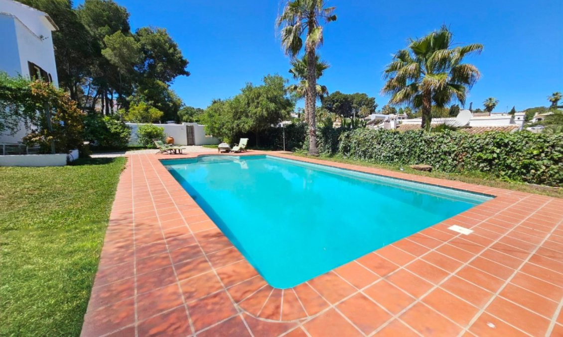 Segunda mano - Villa -
Jávea - Costa Blanca