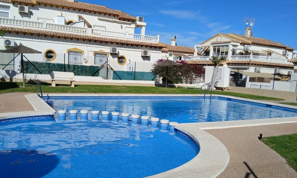 Wiederverkauf - Town House -
Orihuela Costa - Los Balcones