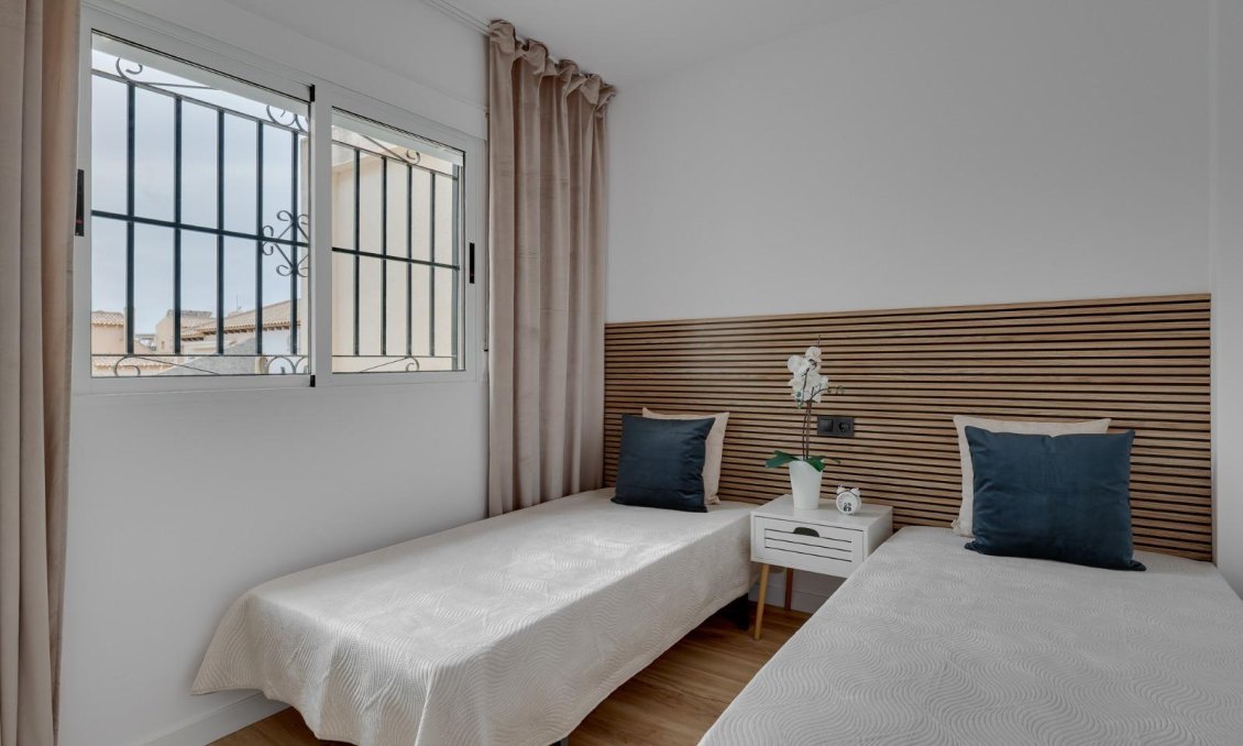 Wiederverkauf - Town House -
Orihuela Costa - Los Balcones