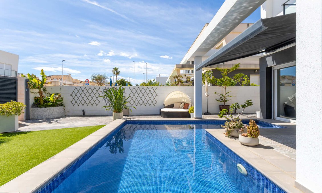 Segunda mano - Villa -
Santa Pola - Gran Alacant
