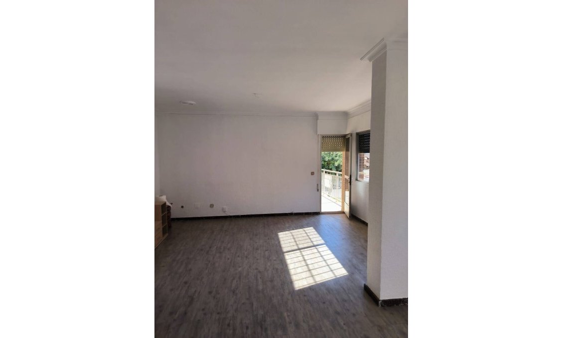 Wiederverkauf - Wohnung -
San Javier - La Senda Del Recuerdo