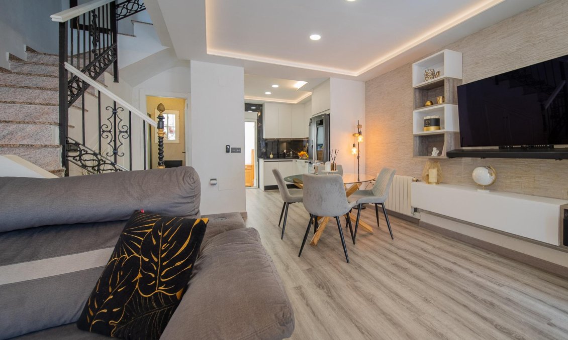 Segunda mano - Town House -
Orihuela Costa - PAU 26