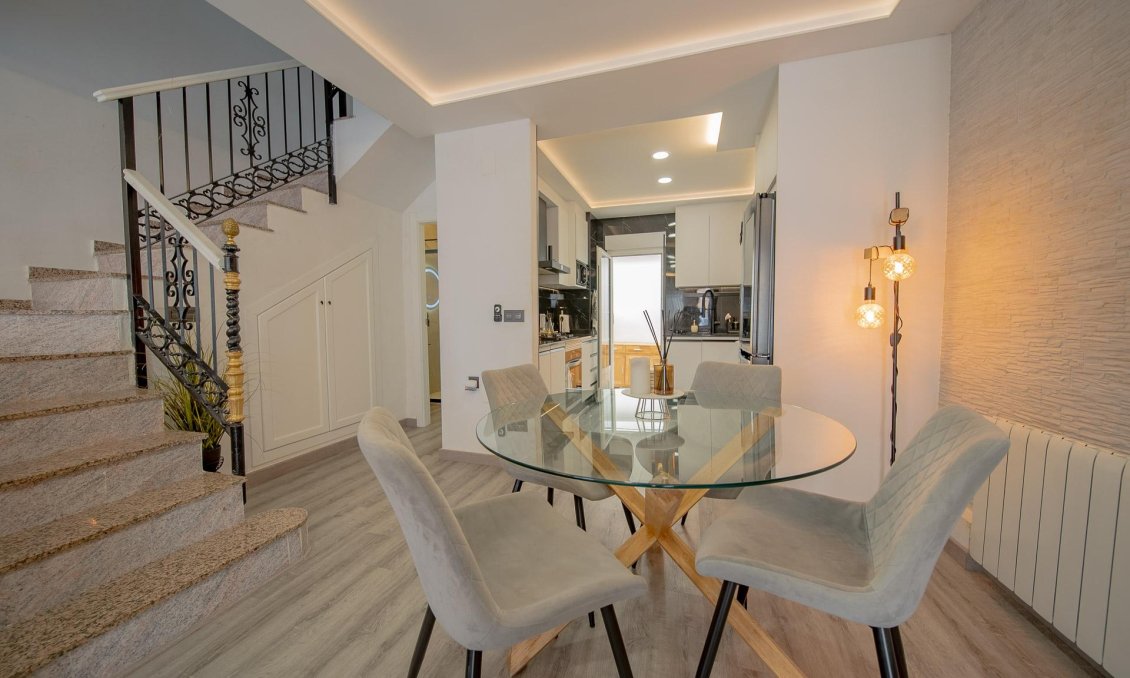 Segunda mano - Town House -
Orihuela Costa - PAU 26