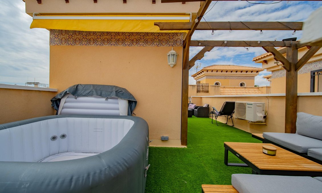 Segunda mano - Town House -
Orihuela Costa - PAU 26