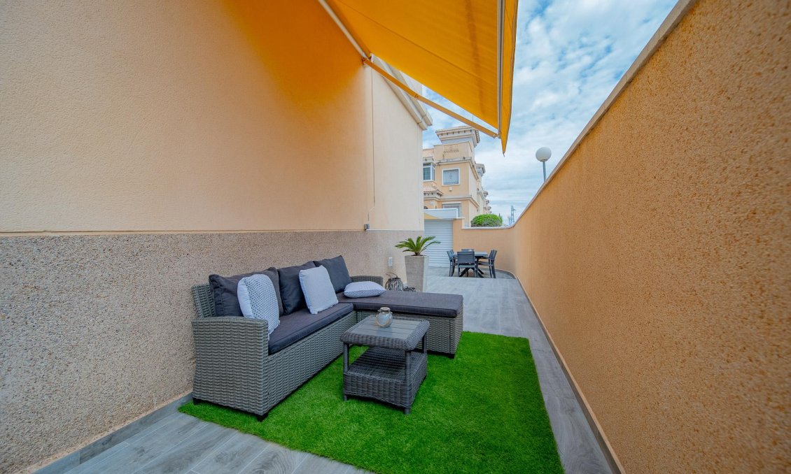 Segunda mano - Town House -
Orihuela Costa - PAU 26