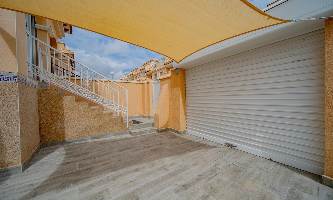 Segunda mano - Town House -
Orihuela Costa - PAU 26