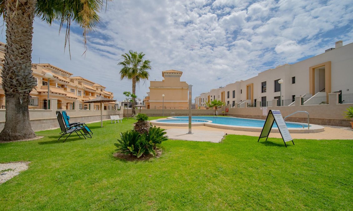 Segunda mano - Town House -
Orihuela Costa - PAU 26