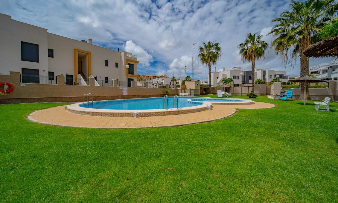 Segunda mano - Town House -
Orihuela Costa - PAU 26