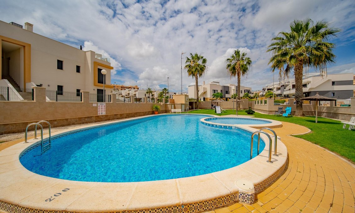 Segunda mano - Town House -
Orihuela Costa - PAU 26