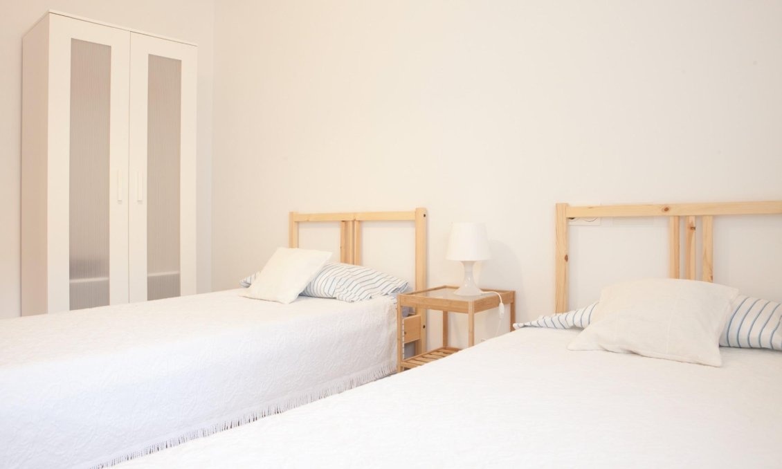 Segunda mano - Apartamento -
Santa Pola - Centro