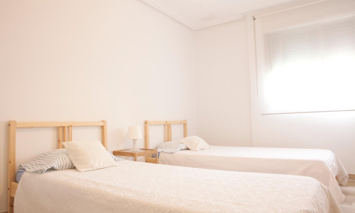Segunda mano - Apartamento -
Santa Pola - Centro