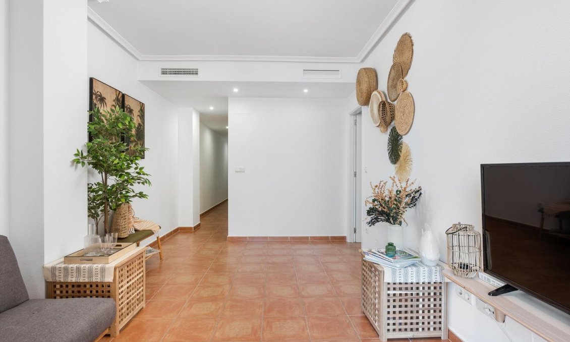 Segunda mano - Apartamento -
Guardamar del Segura - Pueblo