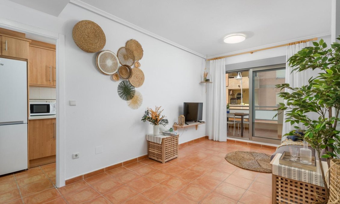 Segunda mano - Apartamento -
Guardamar del Segura - Pueblo