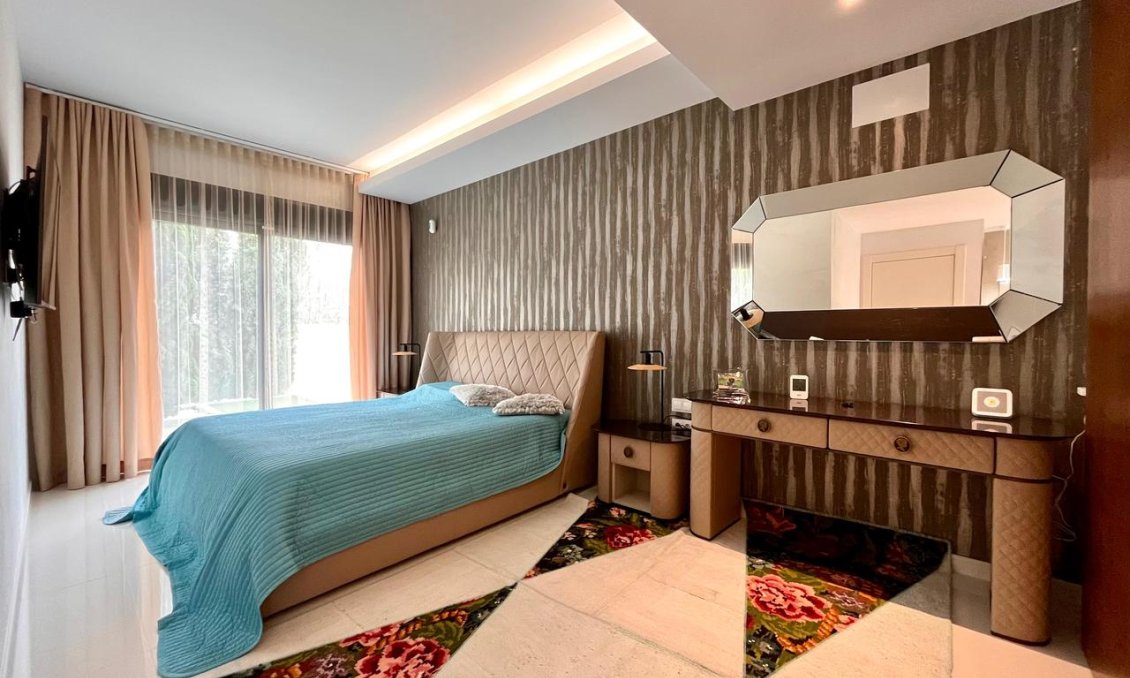 Segunda mano - Villa -
Dehesa de Campoamor - Costa Blanca