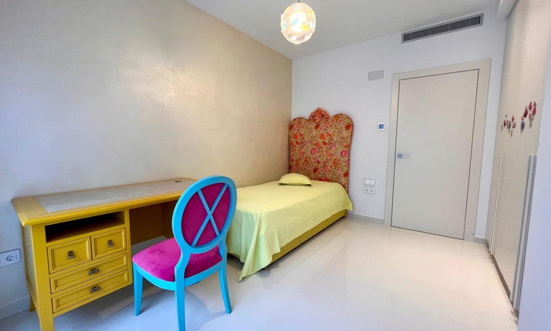 Segunda mano - Villa -
Dehesa de Campoamor - Costa Blanca