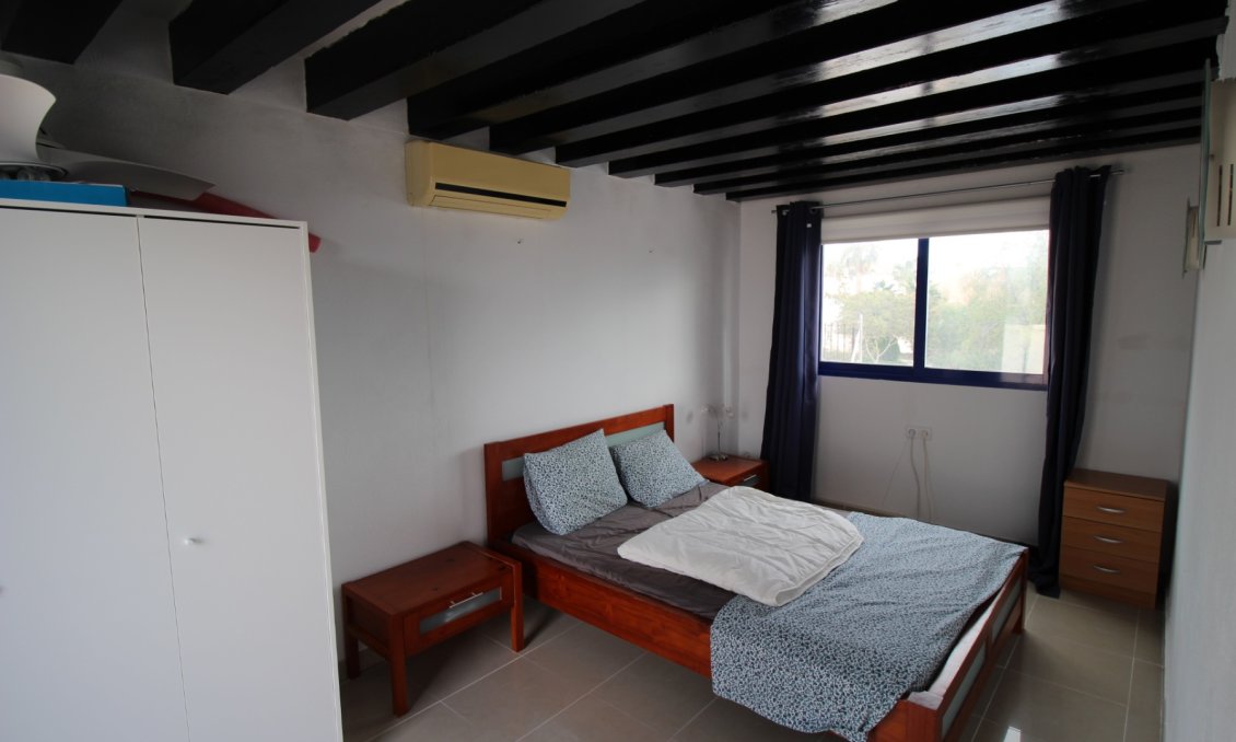 Segunda mano - Villa -
Fortuna - Inland