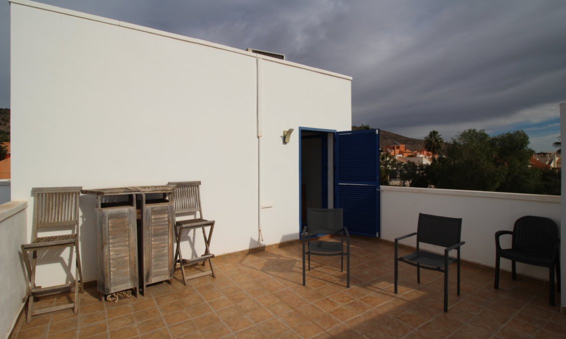 Segunda mano - Villa -
Fortuna - Inland