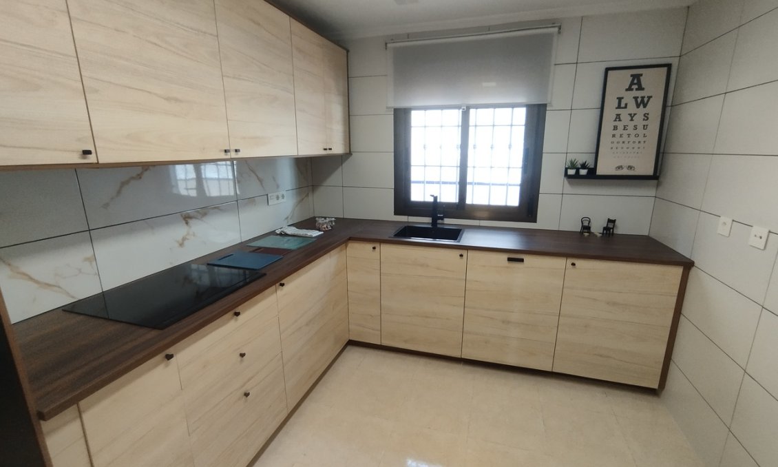 Segunda mano - Town House -
San Miguel de Salinas - Inland