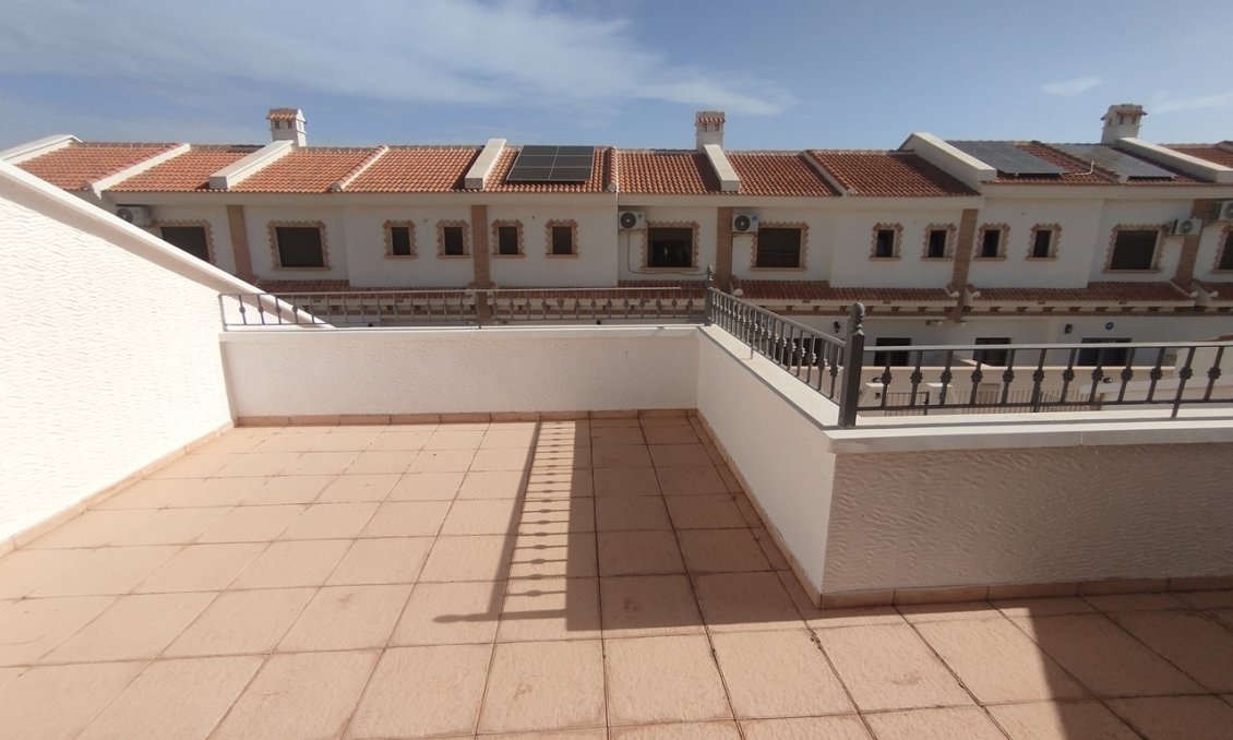 Segunda mano - Town House -
San Miguel de Salinas - Inland